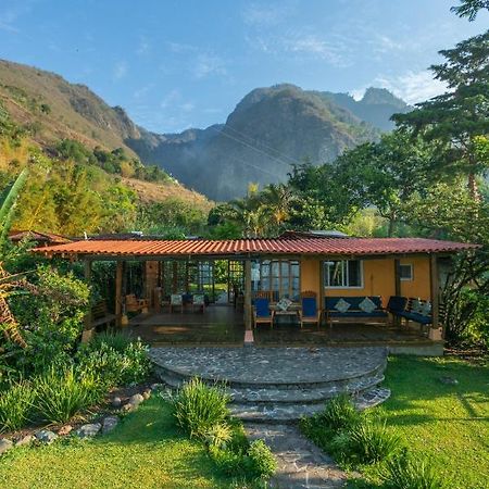 Lake Front Retreat At Los Elementos Santa Cruz La Laguna Exteriér fotografie